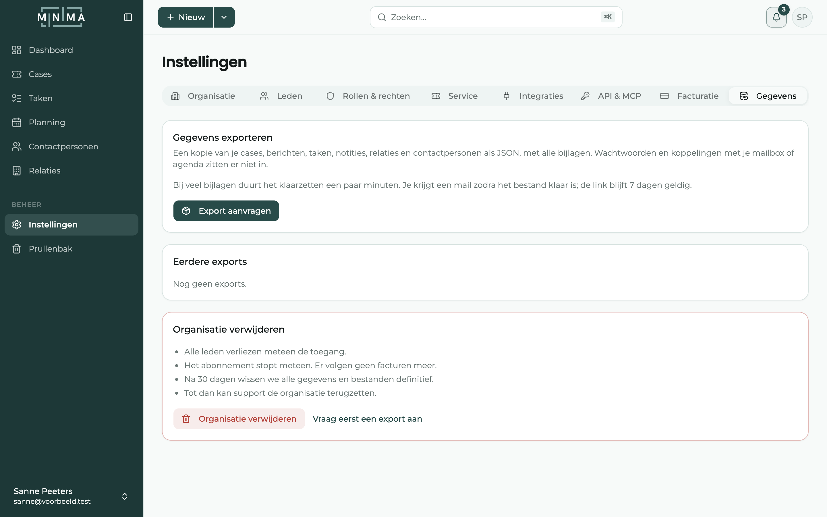 Het tabblad Gegevens met Gegevens exporteren, Eerdere exports en Organisatie verwijderen
